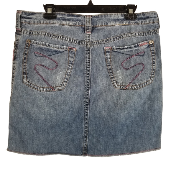 Silver Jeans Mini Raw Hem Jean Skirt Devah - Picture 4 of 9